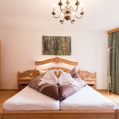 Gasthof Piburger See Hotel Oetz Eksteriør billede